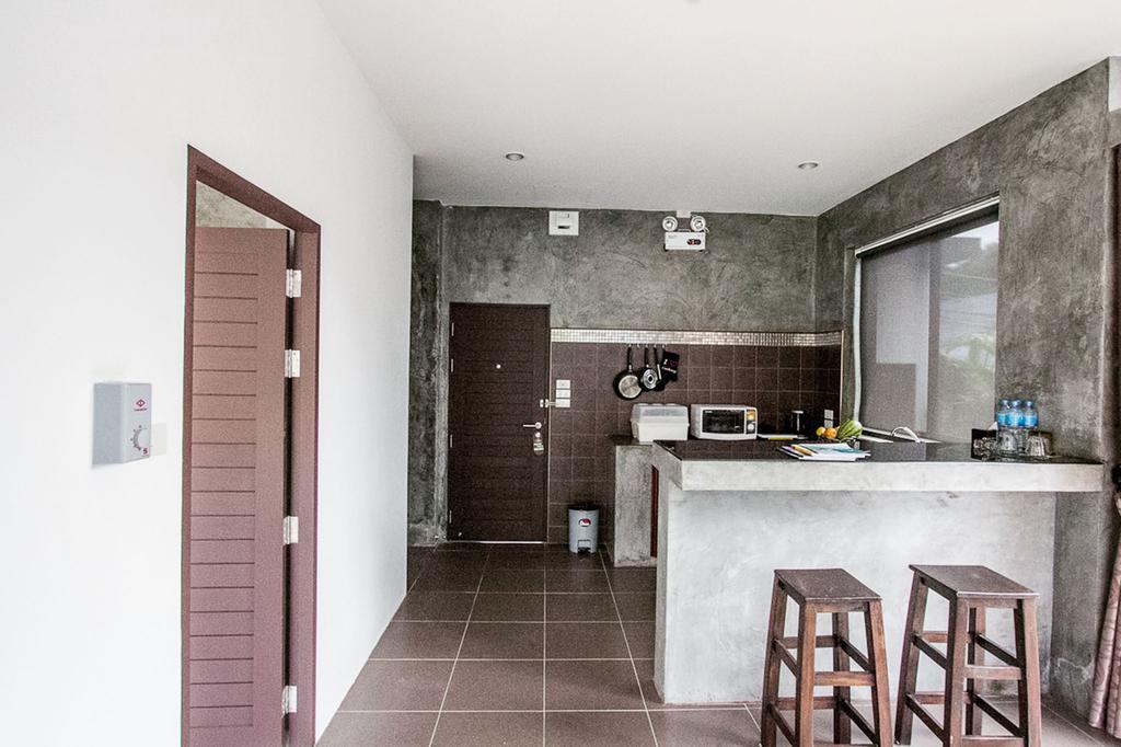 Alphabeto Resort Nai Harn Eksteriør billede
